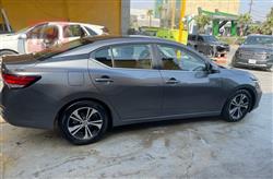 نیسان سێنترا